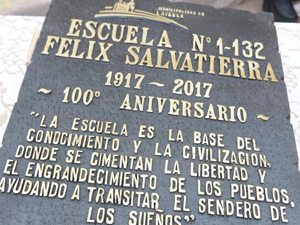 La escuela Félix Salvatierra estuvo de cumpleaños La escuela Félix Salvatierra estuvo de cumpleaños