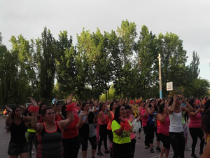 Exitoso encuentro de Zumba Solidaria Exitoso encuentro de Zumba Solidaria